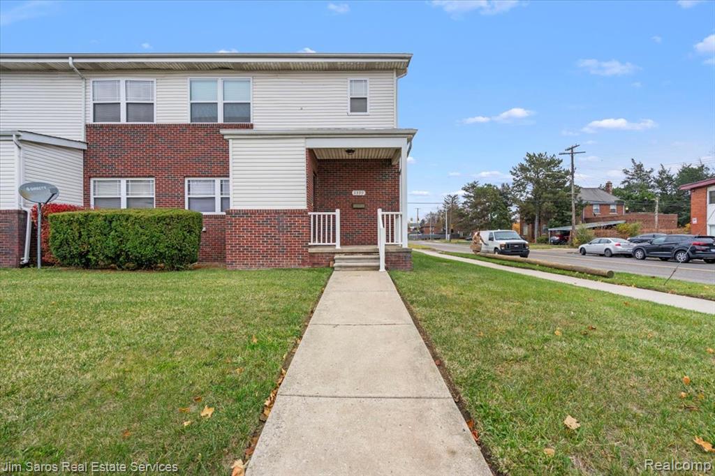 3399 Ewald Circle Property Photo 1