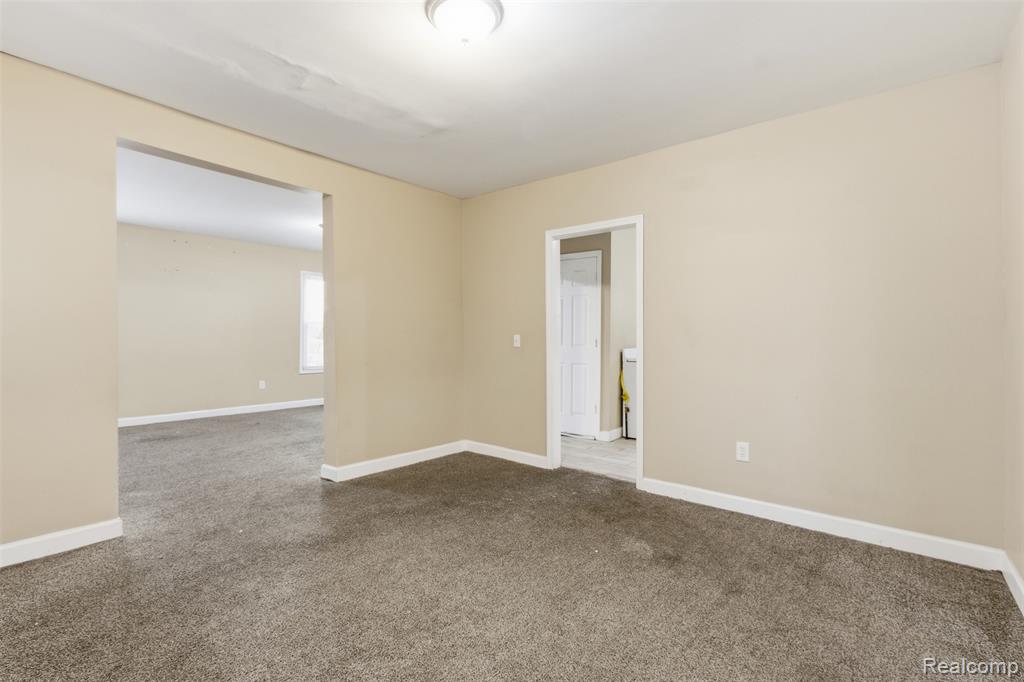 5583 Nottingham Road Property Photo 7