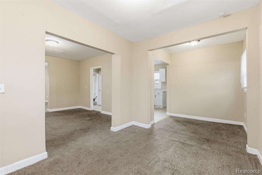 5583 Nottingham Road Property Photo 10
