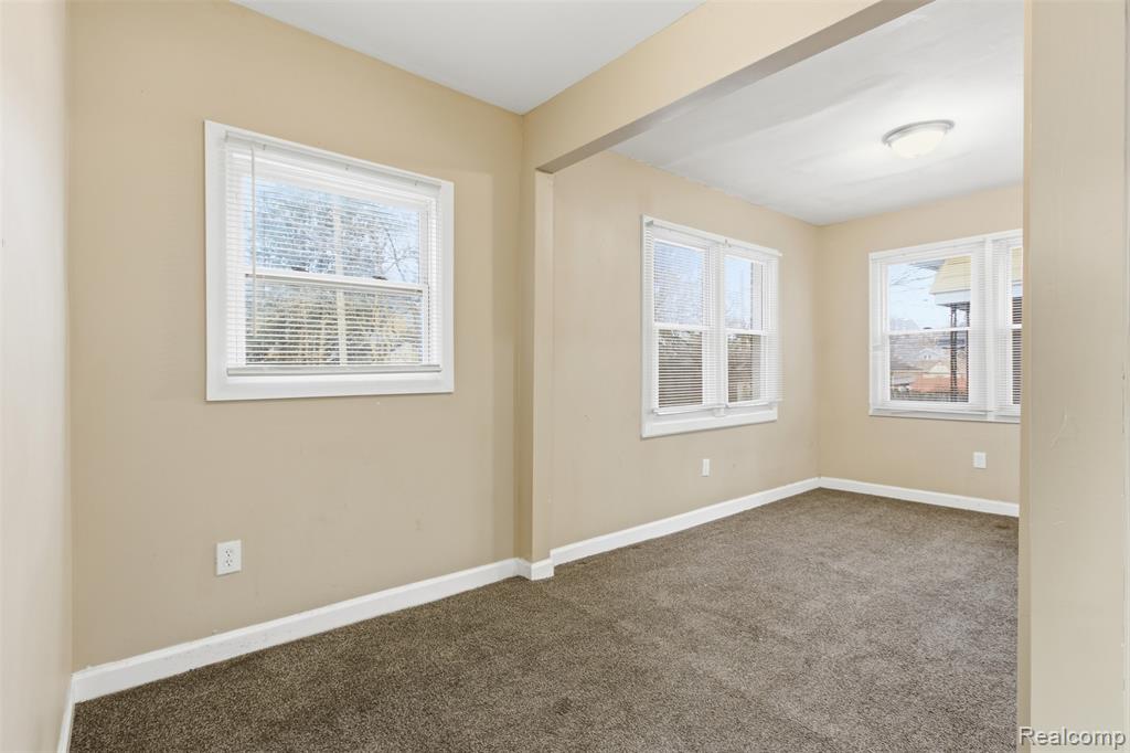 5583 Nottingham Road Property Photo 11
