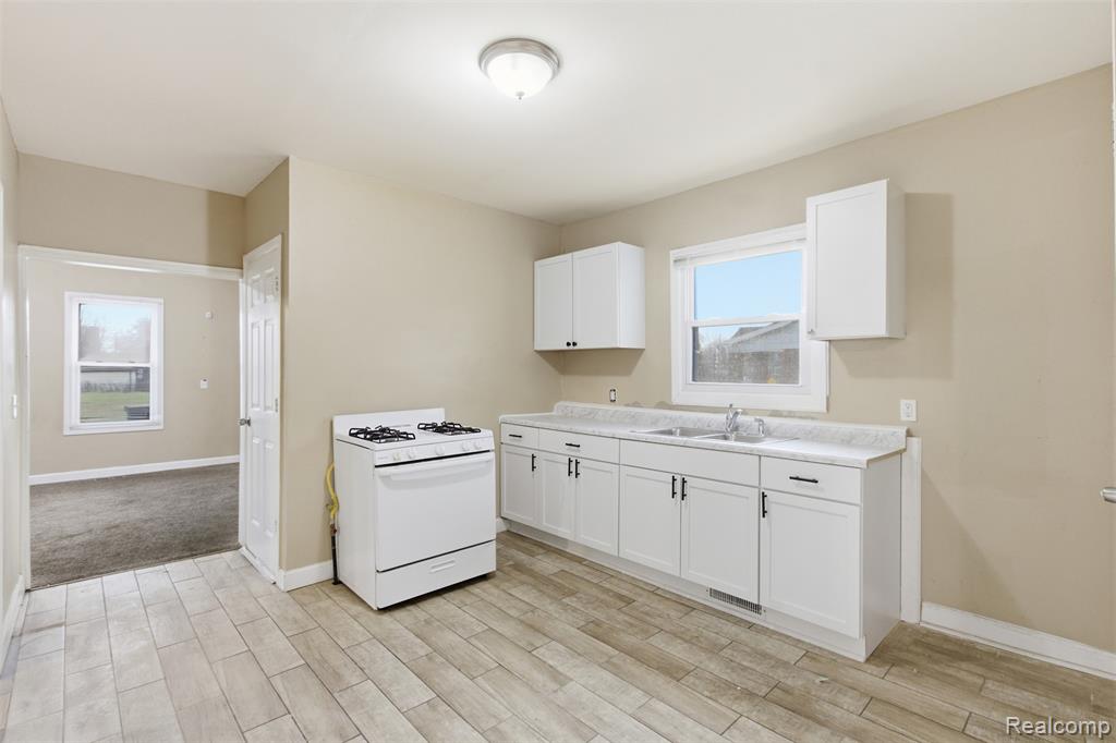 5583 Nottingham Road Property Photo 12
