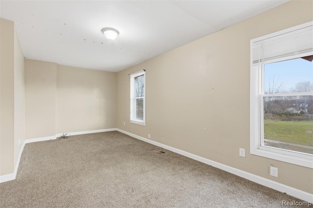 5583 Nottingham Road Property Photo 15