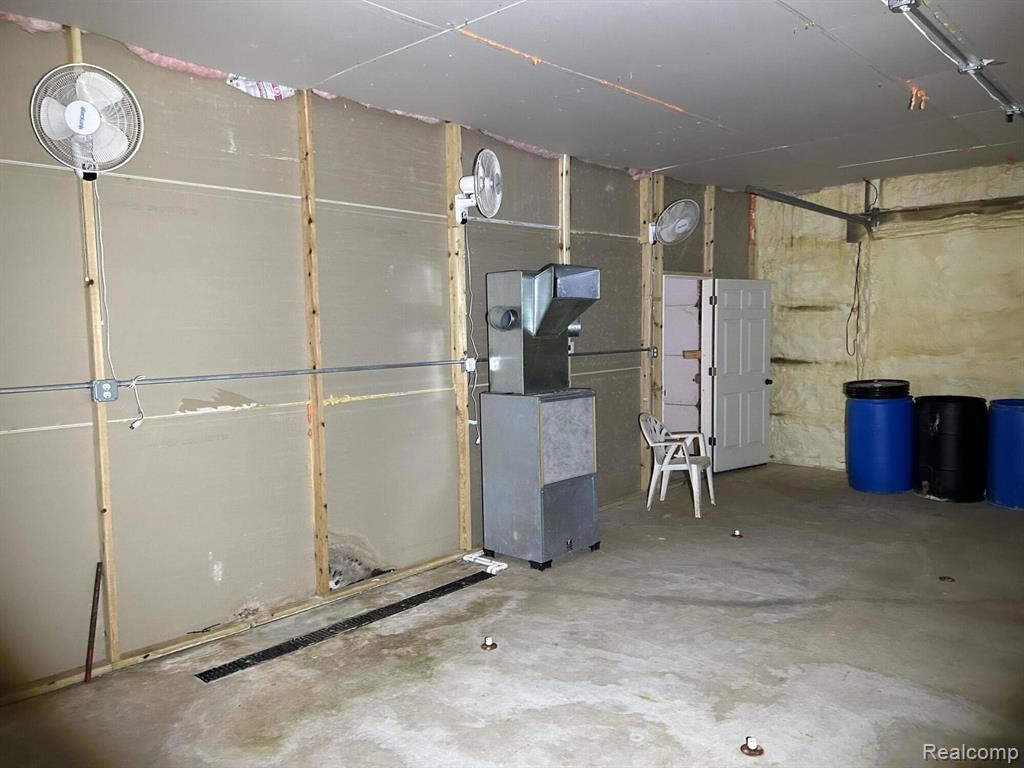 62769 Walnut Street Property Photo 18