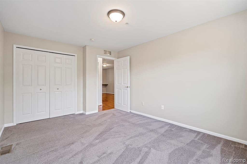 142 Sandy Lane Property Photo 13
