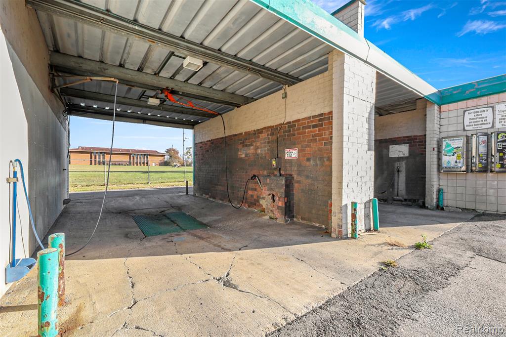 3422 Flushing Road Property Photo 26