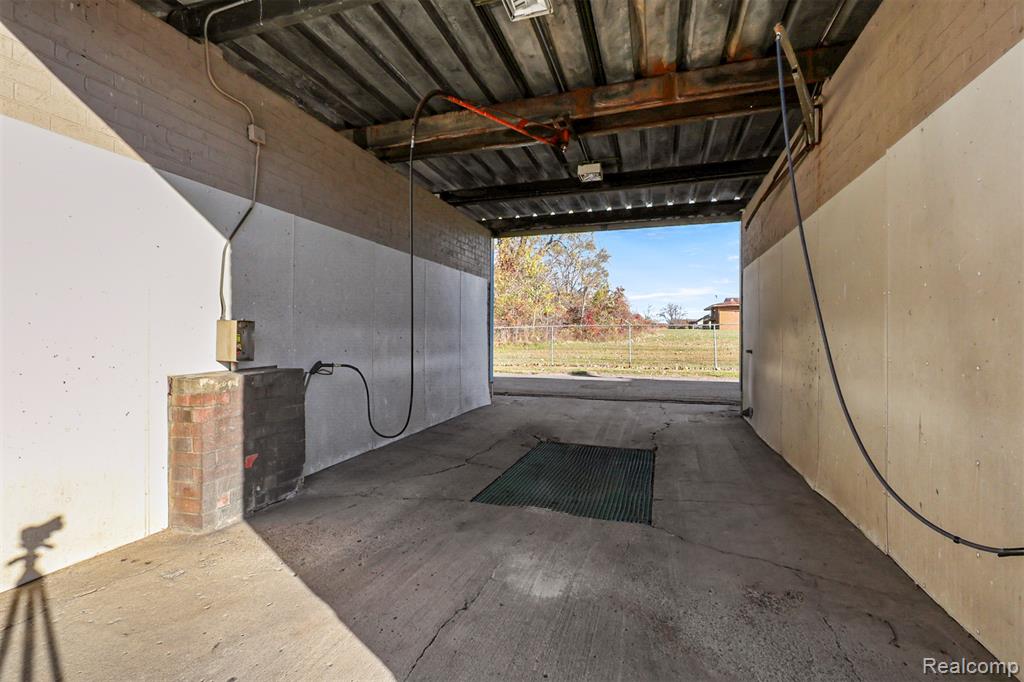 3422 Flushing Road Property Photo 31