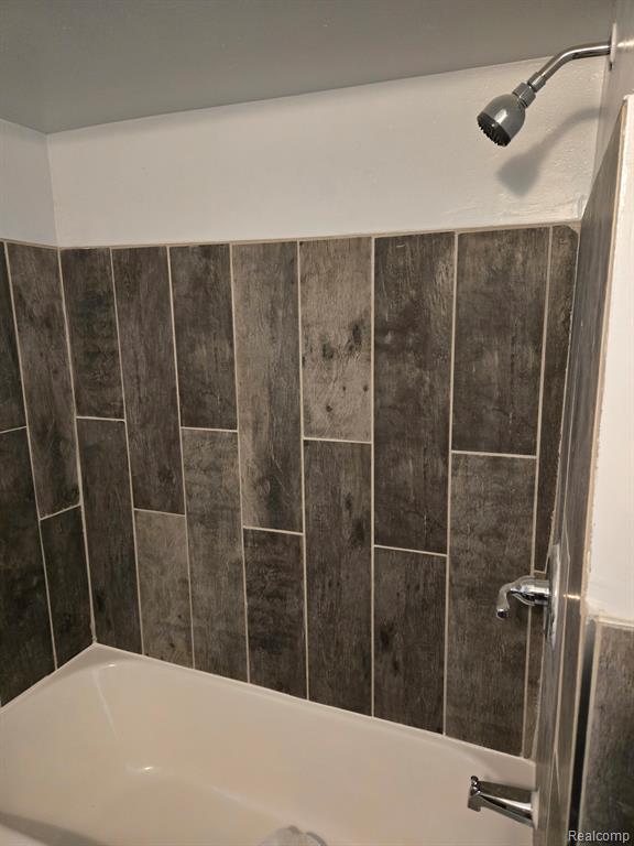 6140 Farmbrook Street Property Photo 3