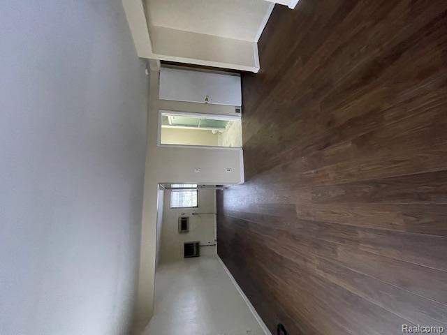 34222 Tudor Court Property Photo 9