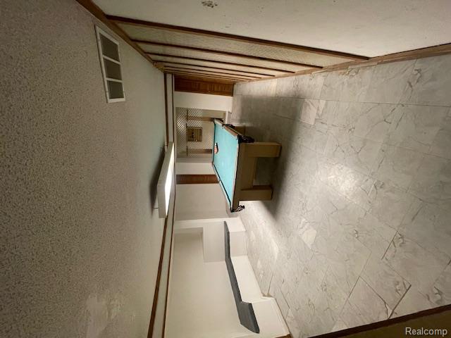 34222 Tudor Court Property Photo 16