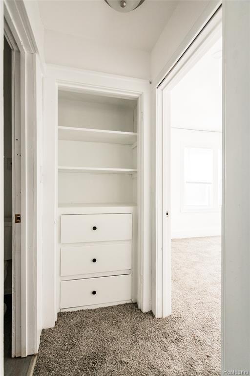 4385 Bedford Street Property Photo 8