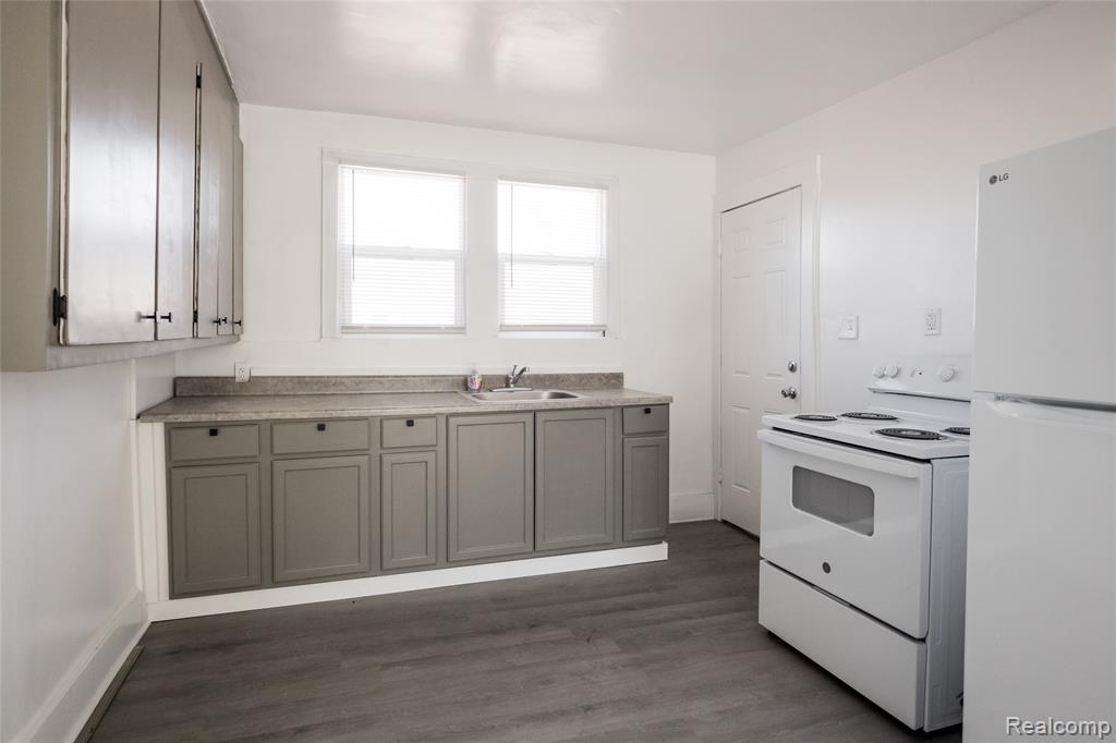 4385 Bedford Street Property Photo 13