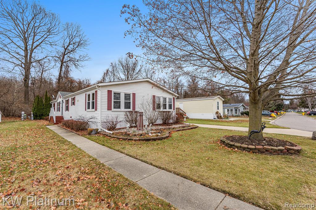 8042 Harbour Drive Property Photo 18