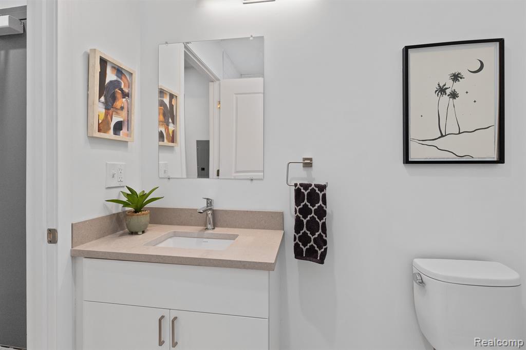 655 W Willis Street Property Photo 22