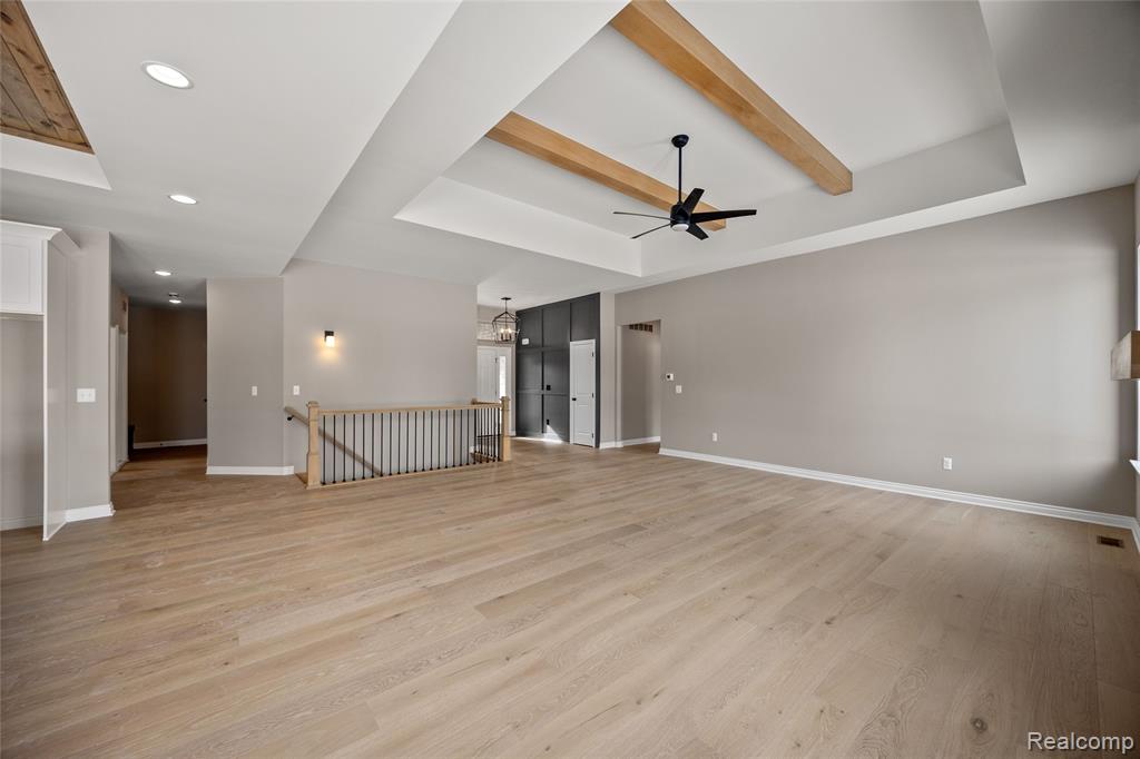 7120 Dryden Road Property Photo 11