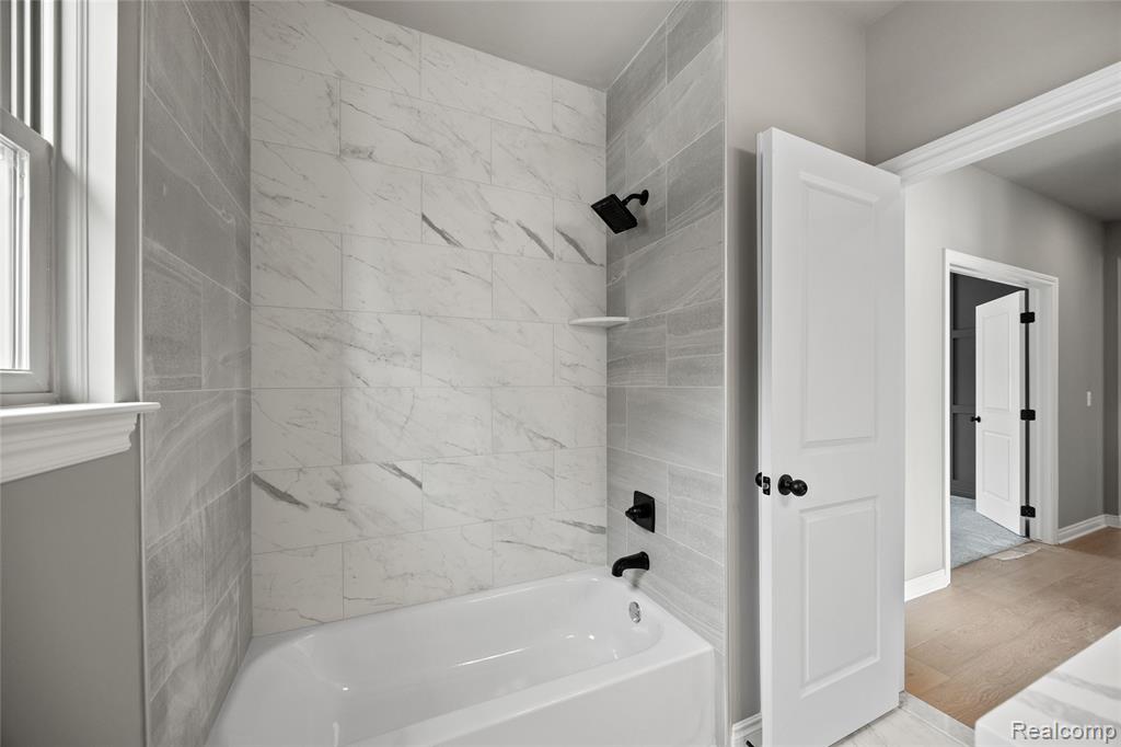 7120 Dryden Road Property Photo 24