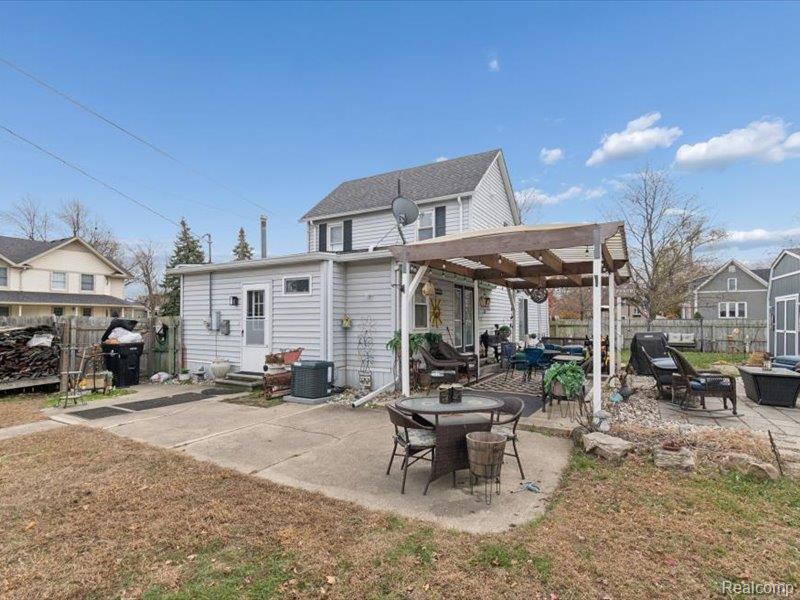 404 Pine Street Property Photo 47