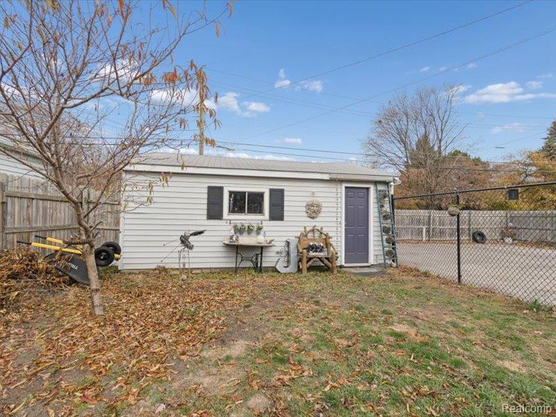 404 Pine Street Property Photo 51