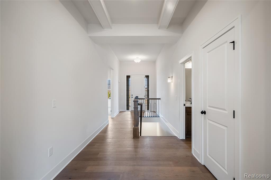 7110 Dryden Road Property Photo 11