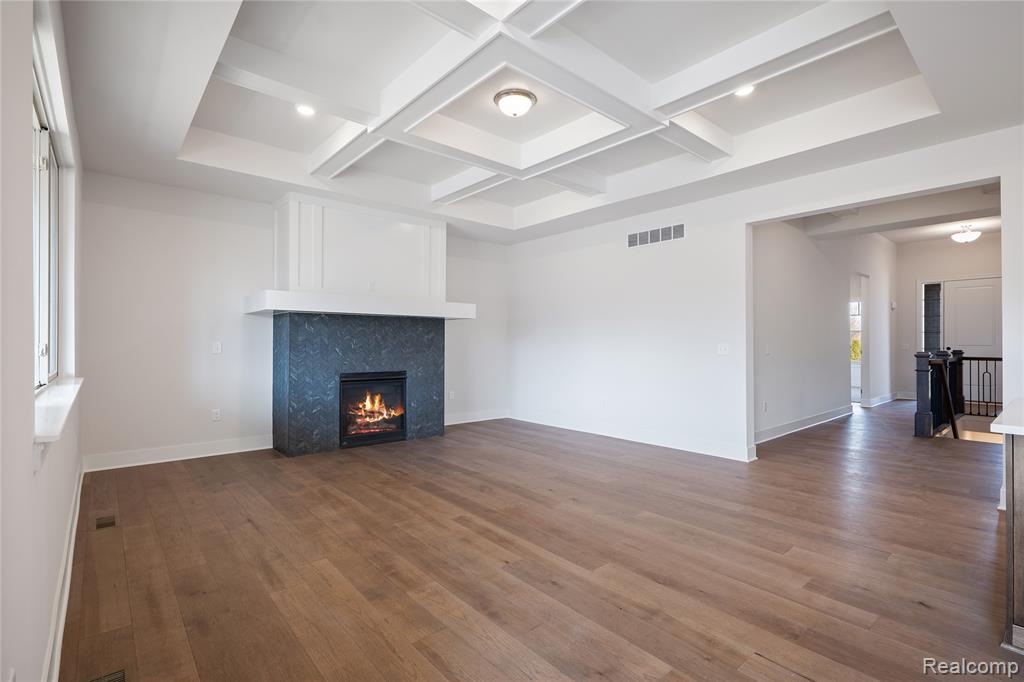 7110 Dryden Road Property Photo 13