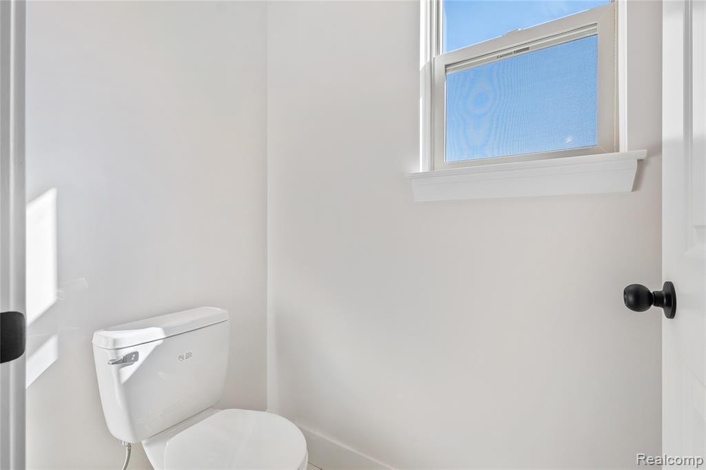 7110 Dryden Road Property Photo 36