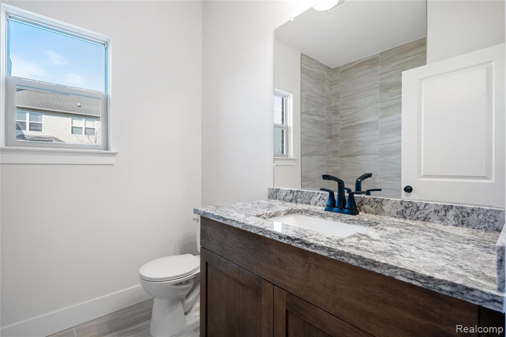 7110 Dryden Road Property Photo 39