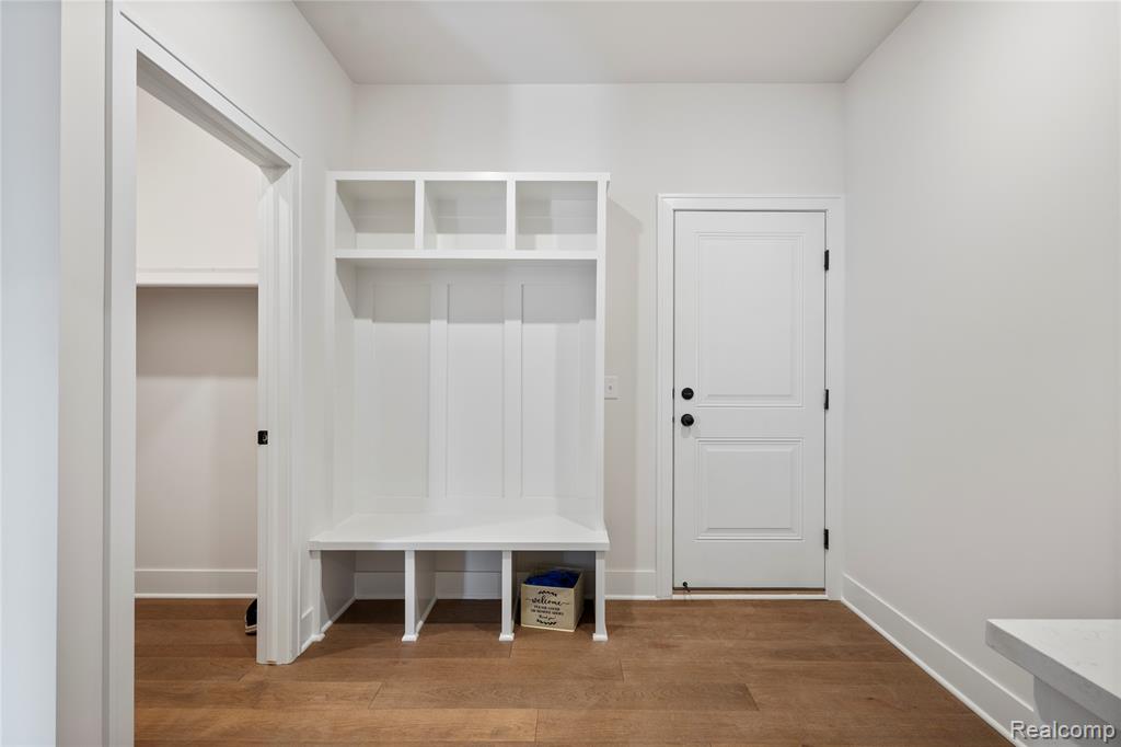 7110 Dryden Road Property Photo 45