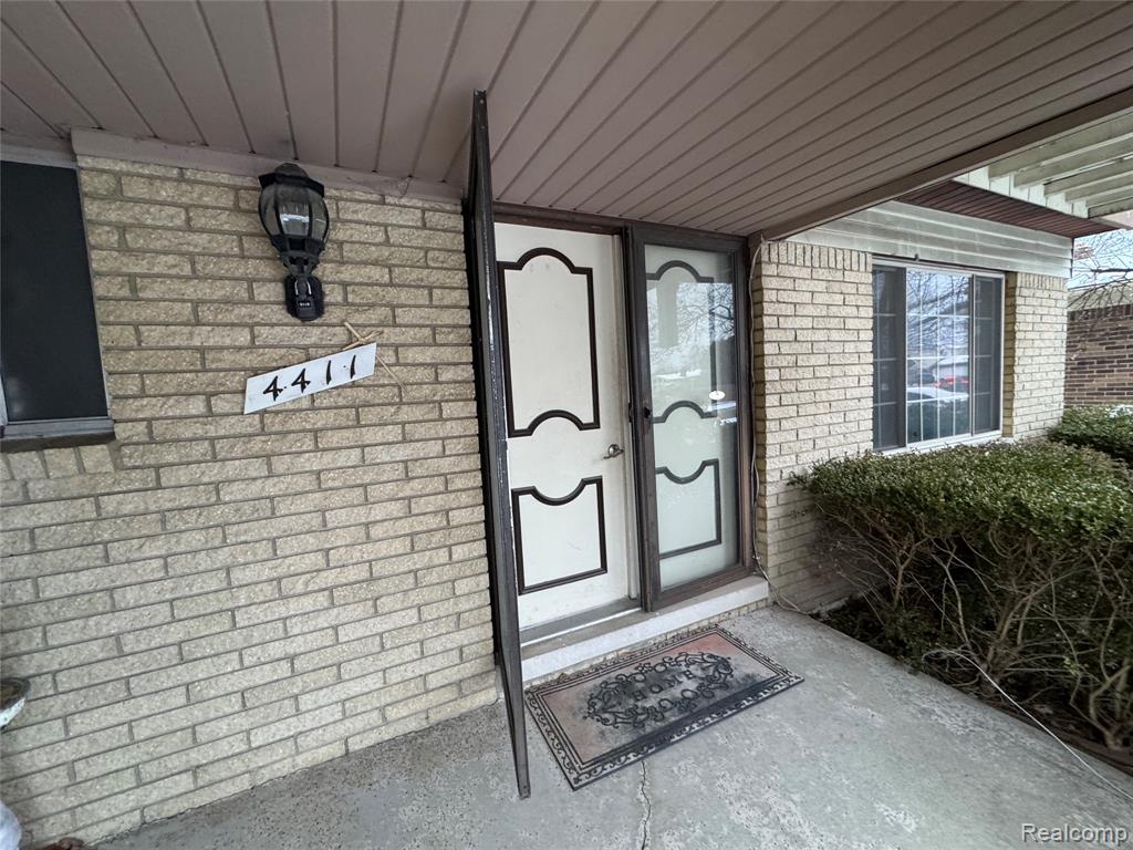 4411 Bloomfield Drive Property Photo 3