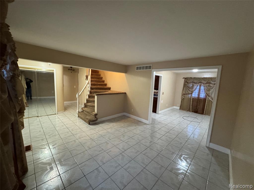 4411 Bloomfield Drive Property Photo 5