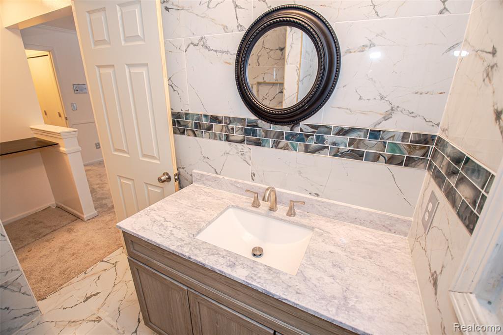 21875 Beech Road Property Photo 47