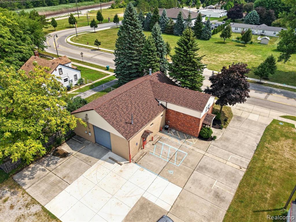 36050 Goddard Road Property Photo 1