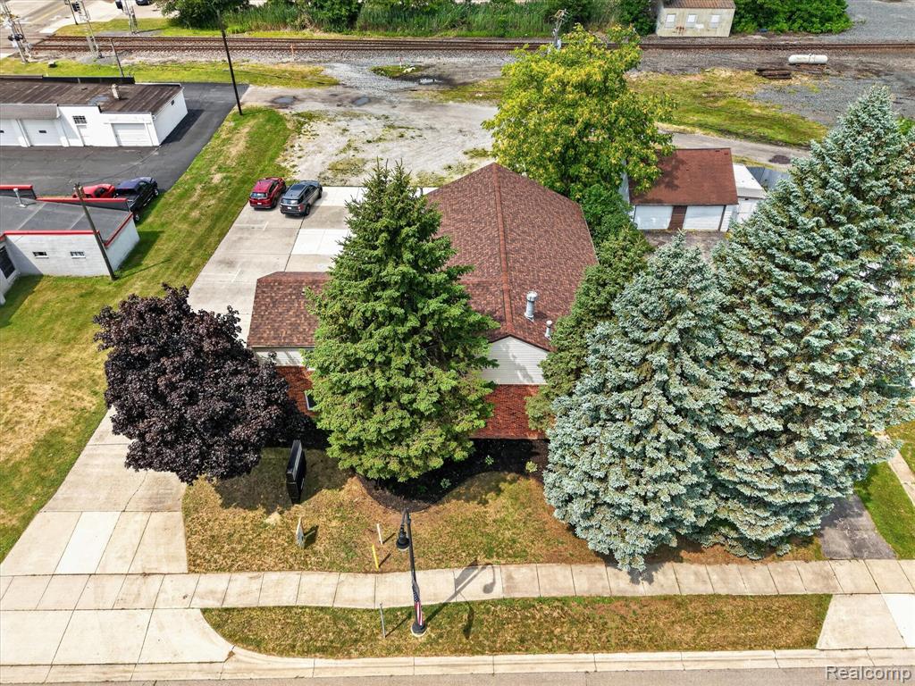 36050 Goddard Road Property Photo 32