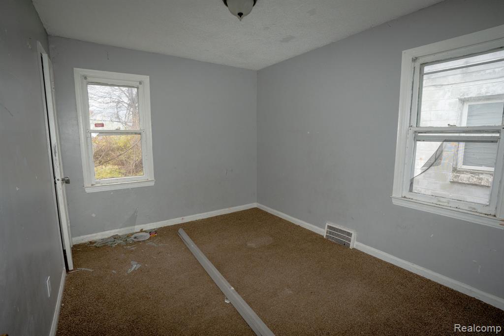 9262 Coyle Street Property Photo 7