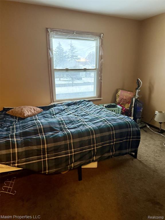 6240 W Outer Drive Property Photo 14