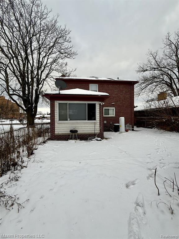 6240 W Outer Drive Property Photo 16