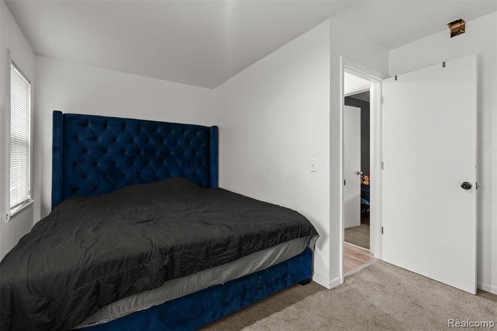 22355 Curie Avenue Property Photo 10