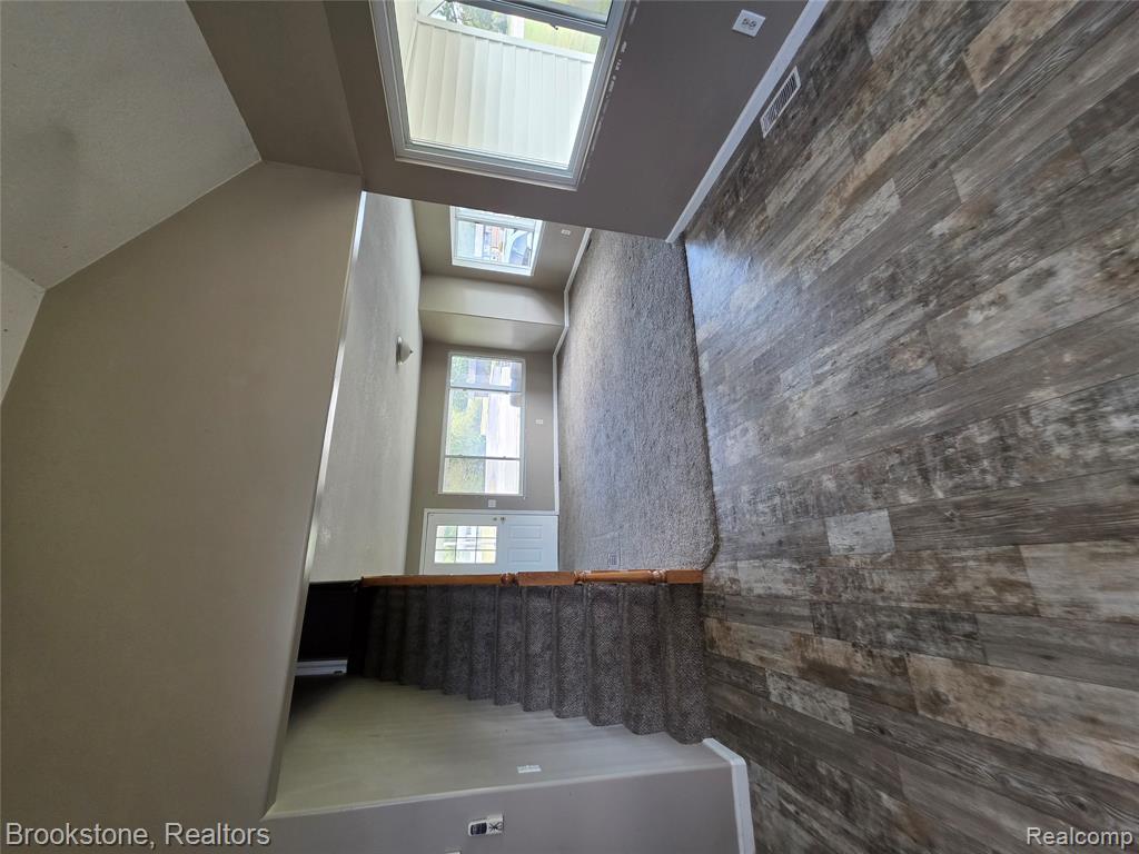 13021 N Saginaw Road Property Photo 3