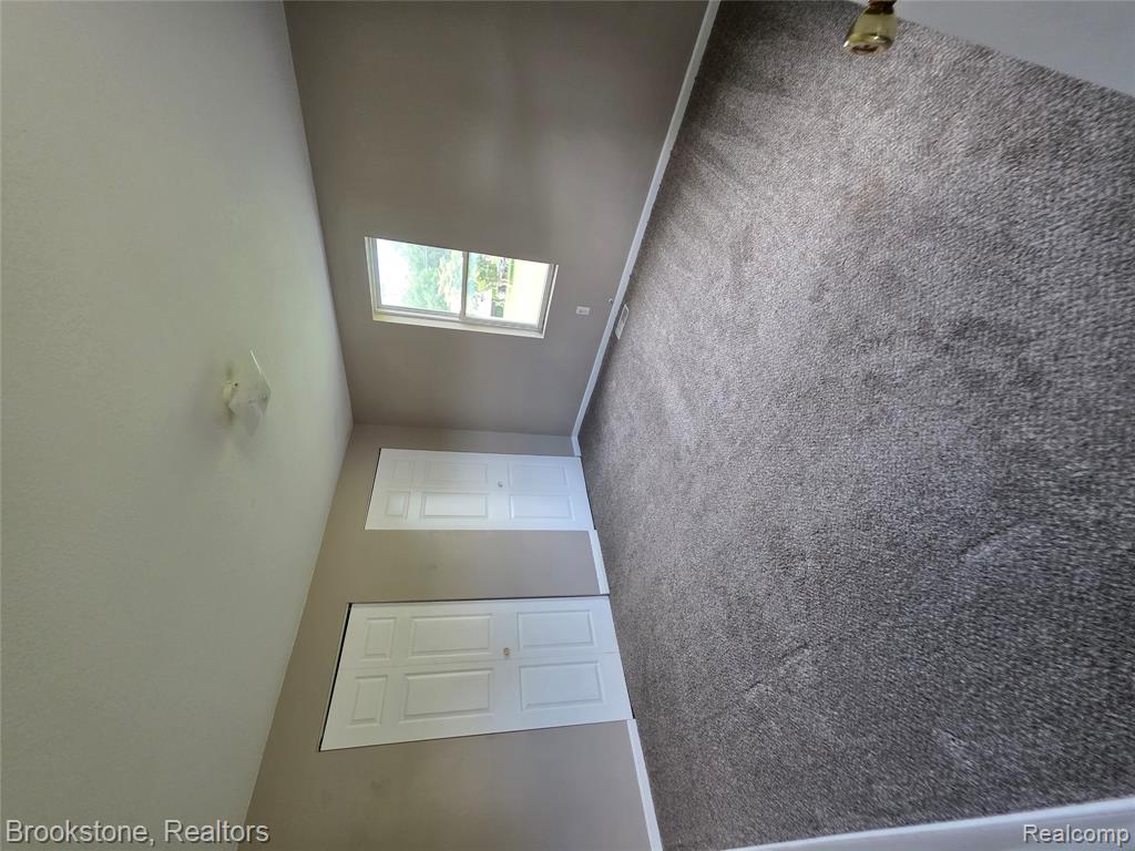 13021 N Saginaw Road Property Photo 6