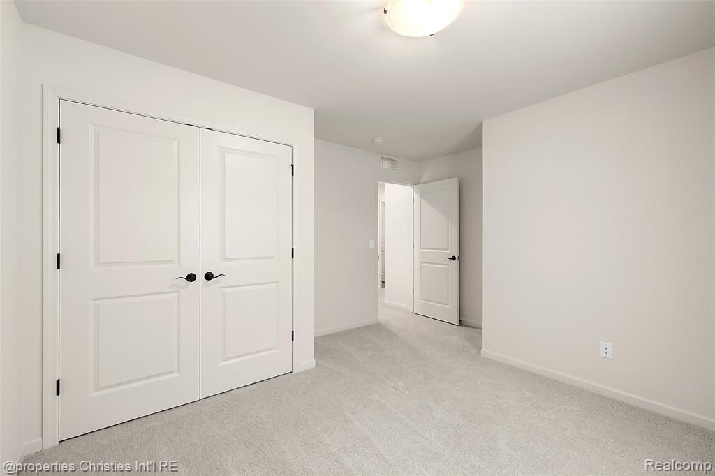 2436 Parkshore Drive Property Photo 38