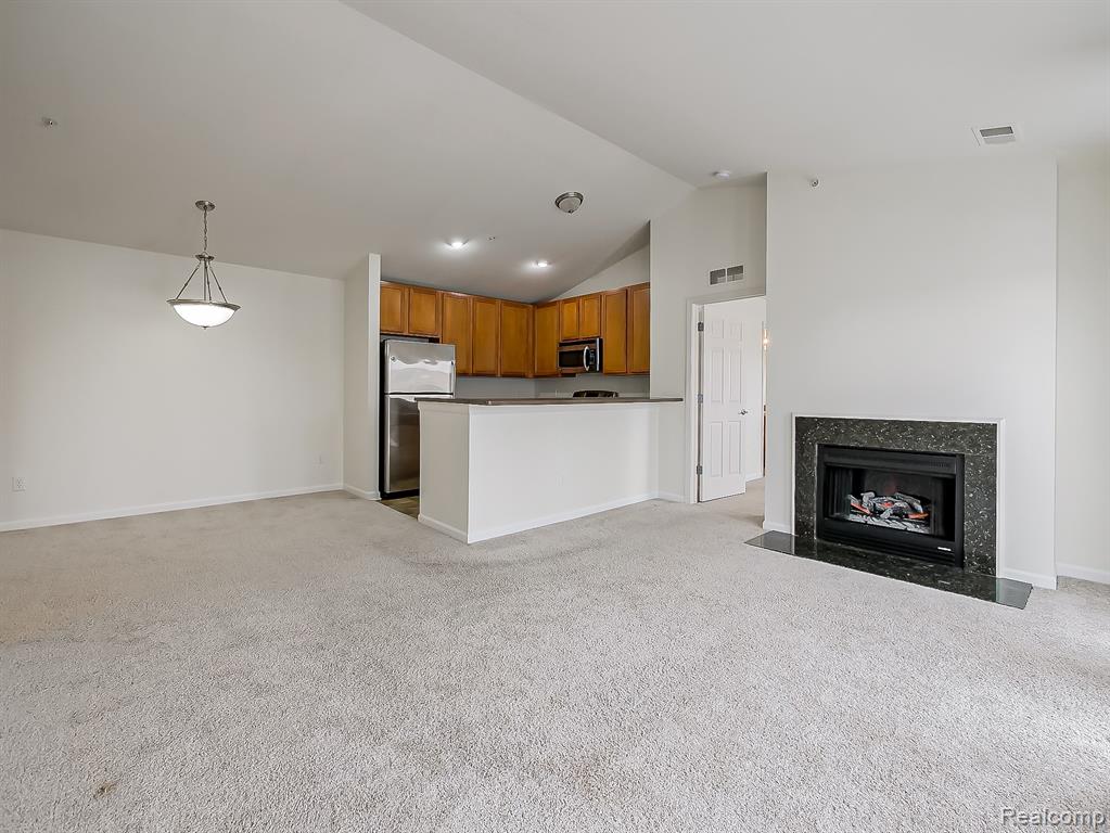245 Wright Street Property Photo 2