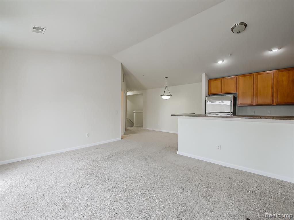 245 Wright Street Property Photo 10