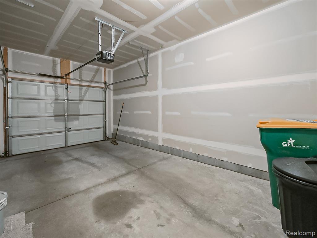 245 Wright Street Property Photo 27