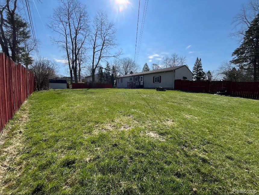 9428 Ute Pointe Drive Property Photo 3