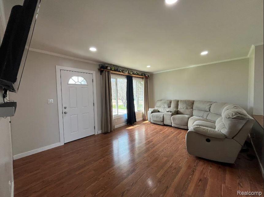 9428 Ute Pointe Drive Property Photo 6