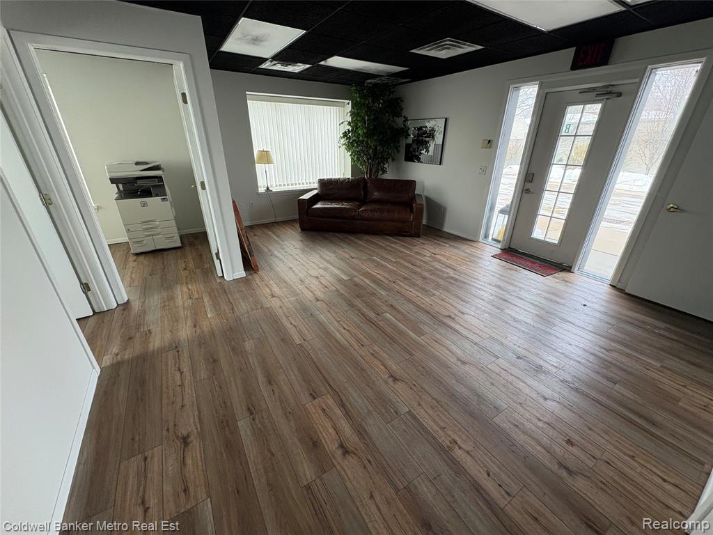 1362 W Huron Street Property Photo 3