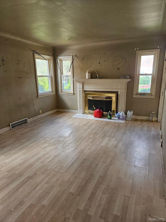 18627 Rutherford Street Property Photo 5