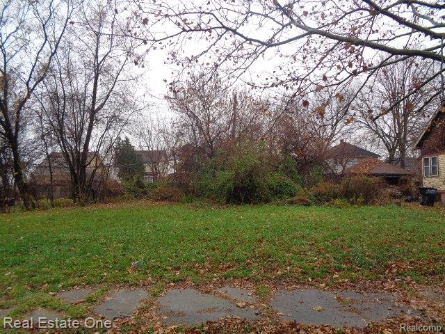 5285 Lenox Street Property Photo 1