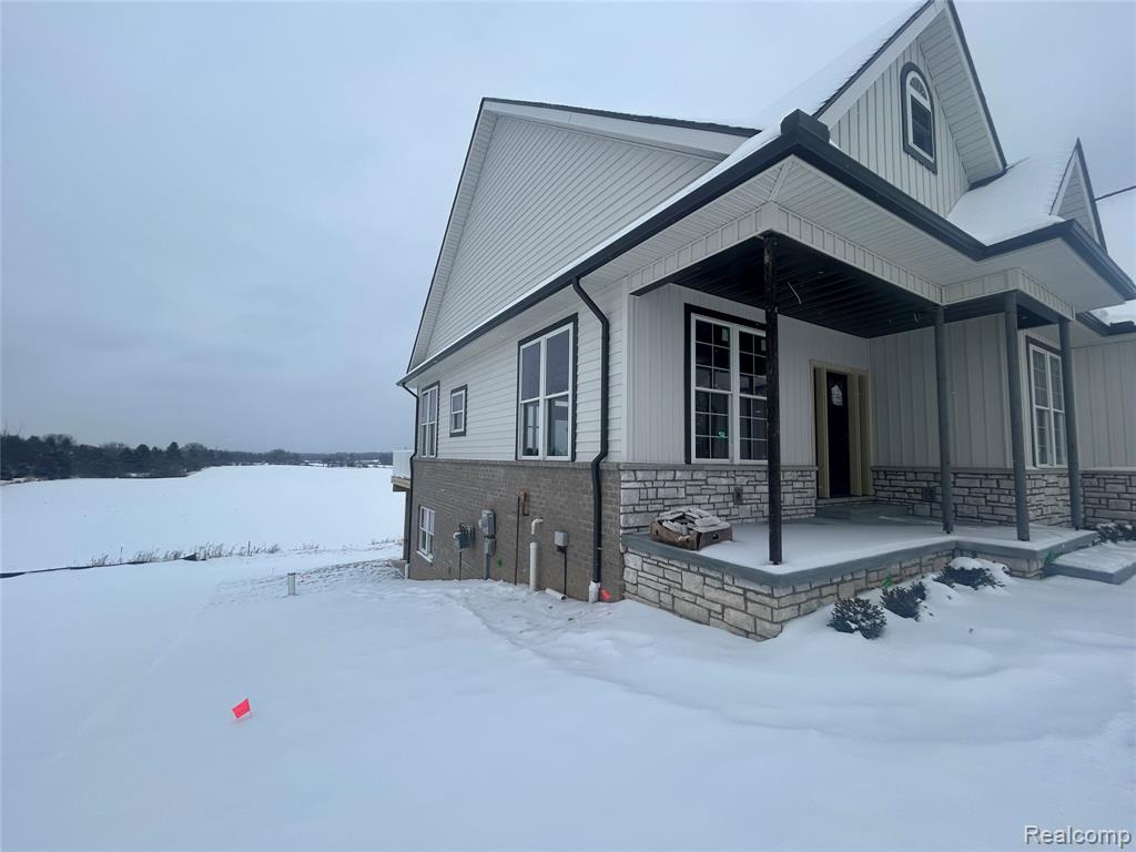 1324 Pinehurst Court Property Photo 4