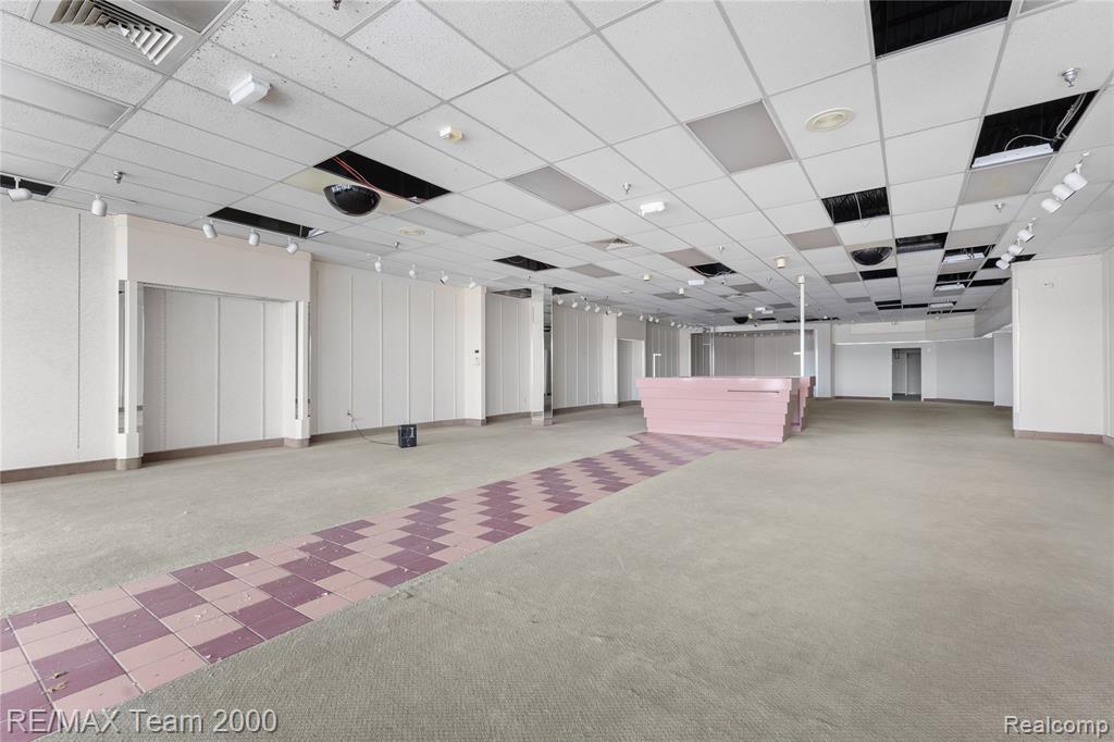 22263-23307 Eureka Road Property Photo 22