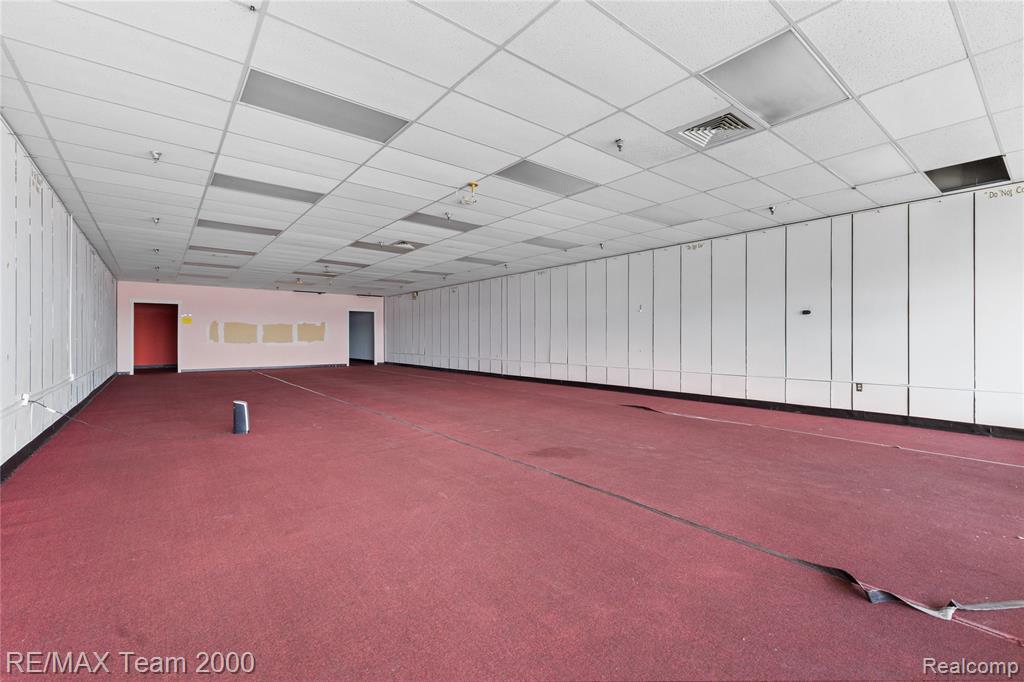 22263-23307 Eureka Road Property Photo 24