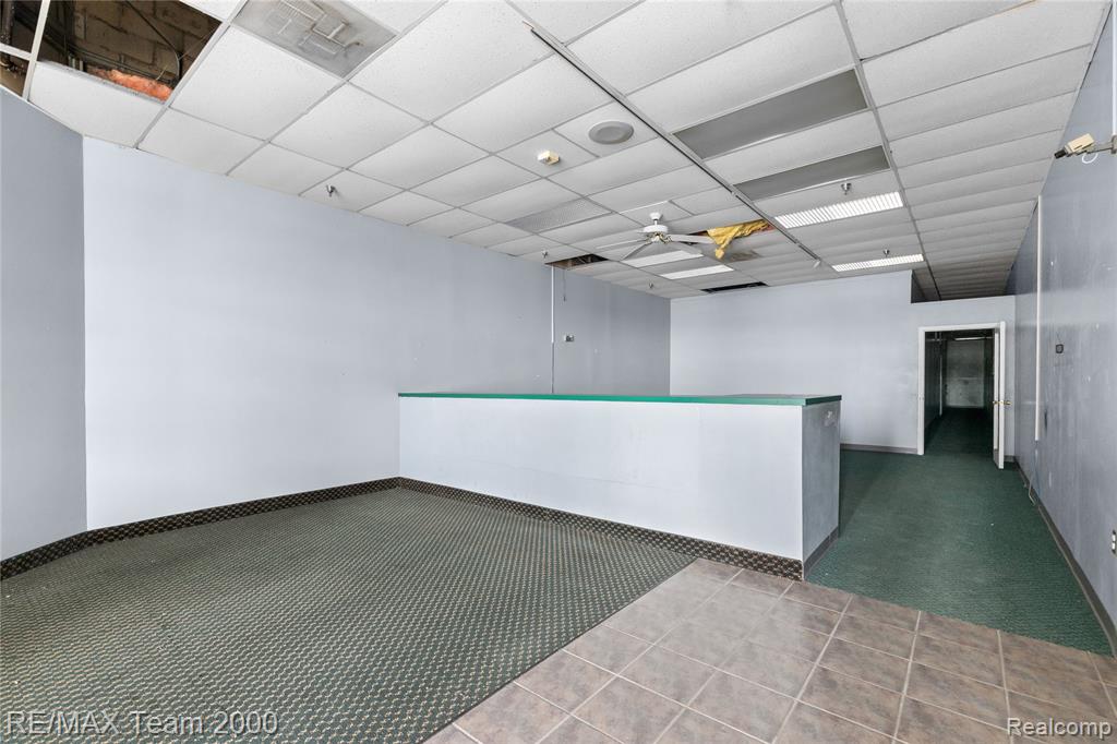 22263-23307 Eureka Road Property Photo 26